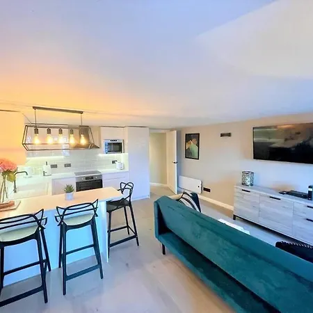 Stylish, Central And Cosy 1Bd Nr Canongate Edinburgh Exterior photo